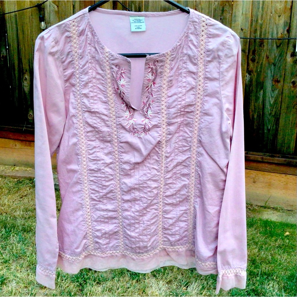 Rose colored cotton blouse. Hand Embroidered. Made in India. Size small.